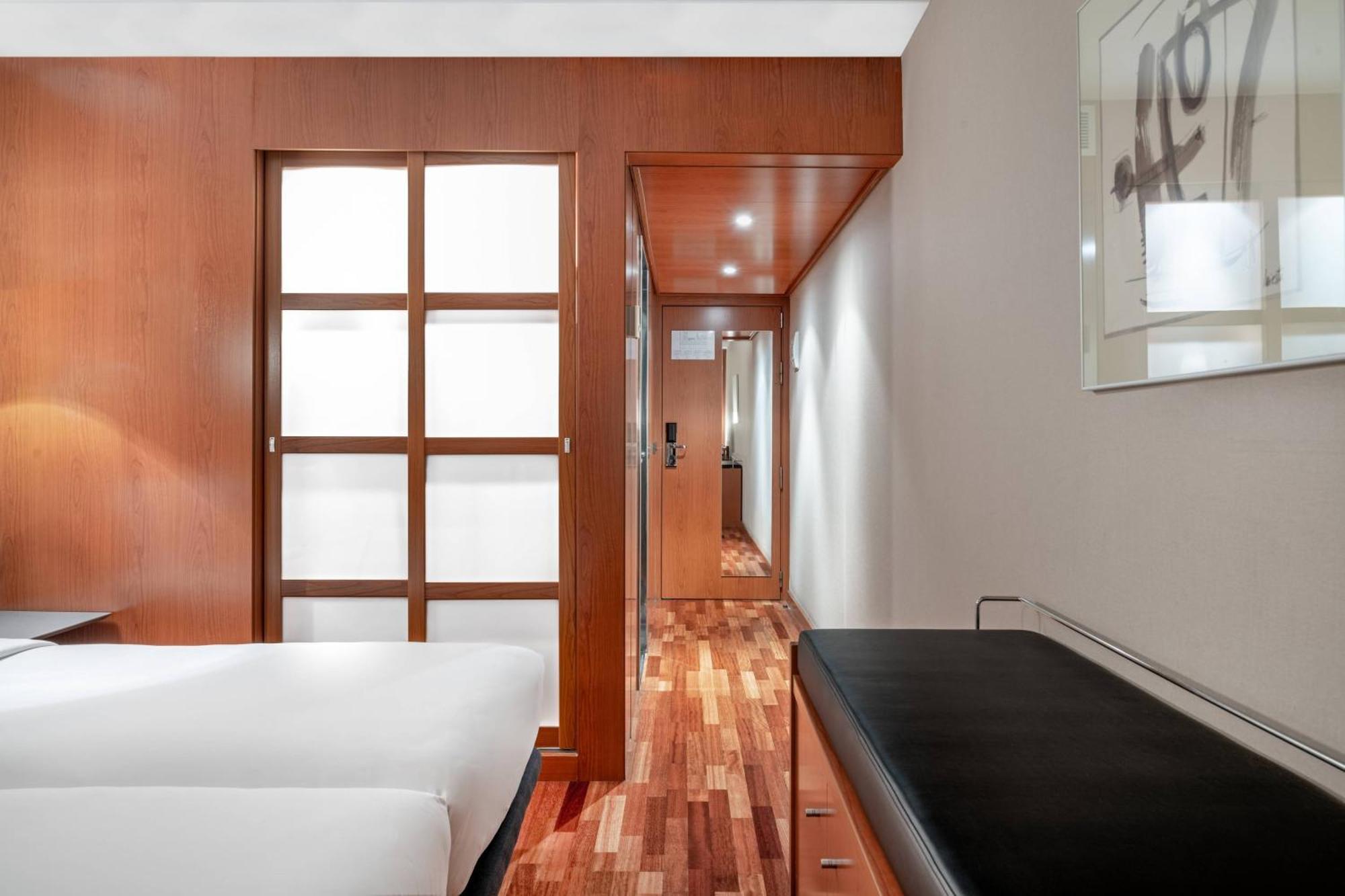 Ac La Rioja By Marriott Logrono