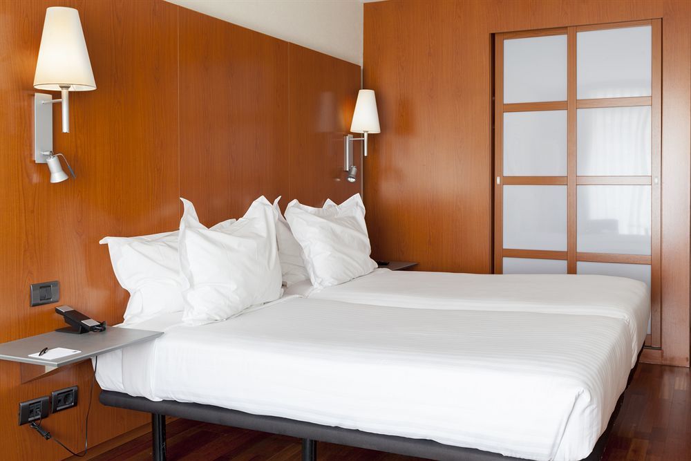 Ac La Rioja By Marriott Hotel 4*