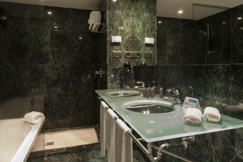 Ac La Rioja By Marriott Logrono
